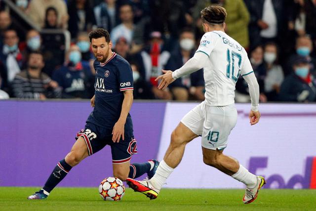 王睿泽20+5+6王洪16分青岛胜广厦 胡金秋15分